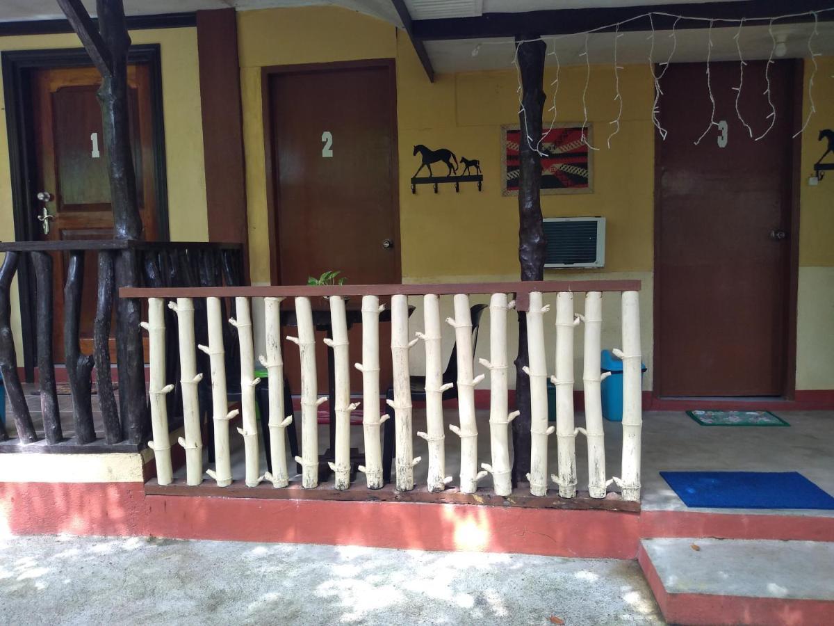 Ennas Place Coron Kültér fotó